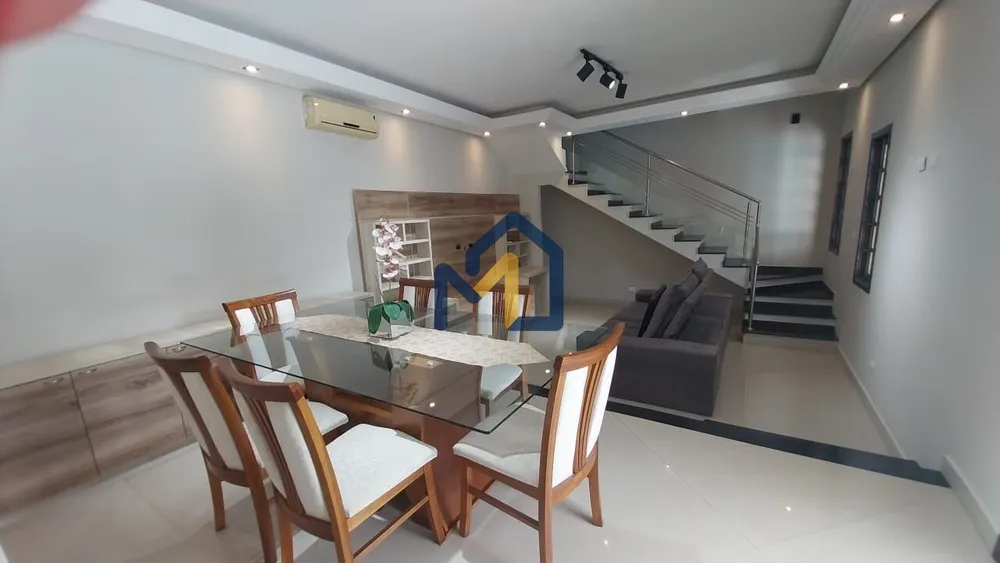 Casa, 3 quartos, 310 m² - Foto 1