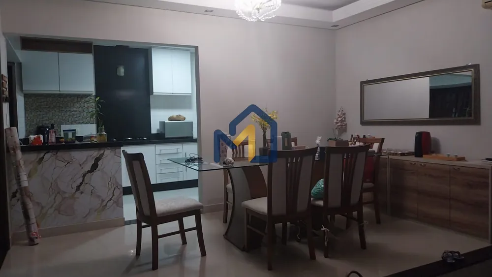 Casa, 3 quartos, 310 m² - Foto 3