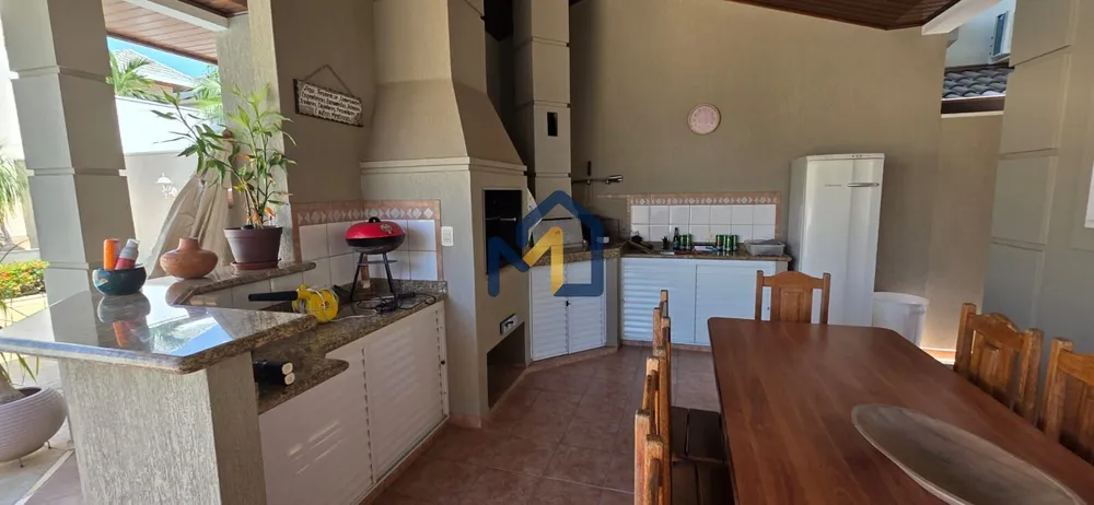 Casa, 5 quartos, 327 m² - Foto 2