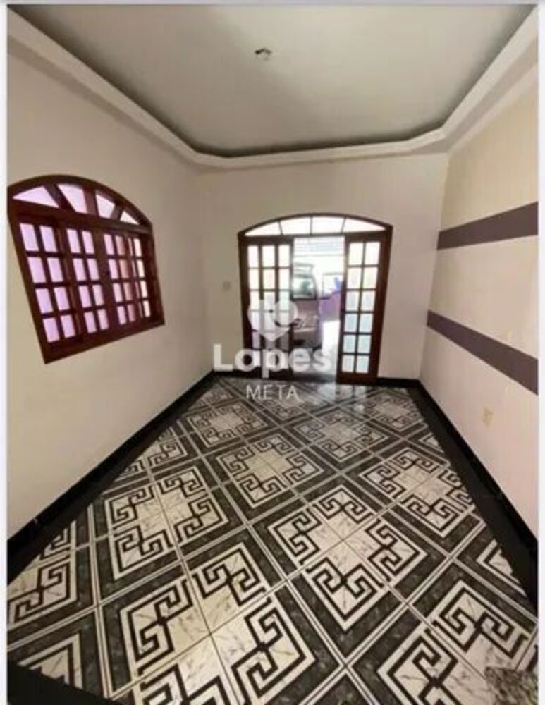 Sobrado à venda com 3 quartos, 110m² - Foto 2