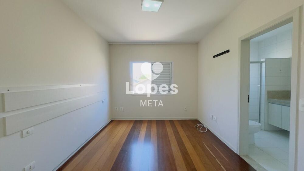 Sobrado, 4 quartos, 248 m² - Foto 5