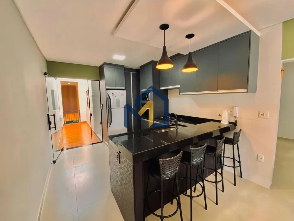 Casa, 2 quartos, 161 m² - Foto 1