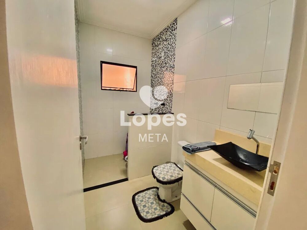 Casa, 2 quartos, 161 m² - Foto 2