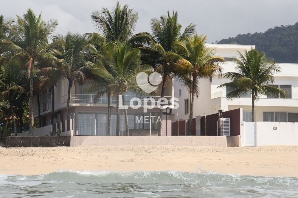 Casa à venda com 4 quartos, 324m² - Foto 1