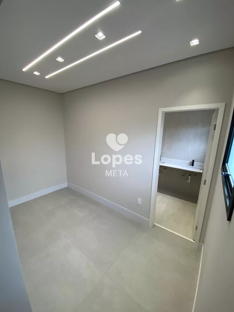 Casa, 3 quartos, 185 m² - Foto 2