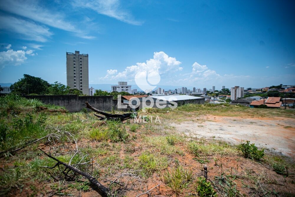 Terreno à venda, 3700m² - Foto 2