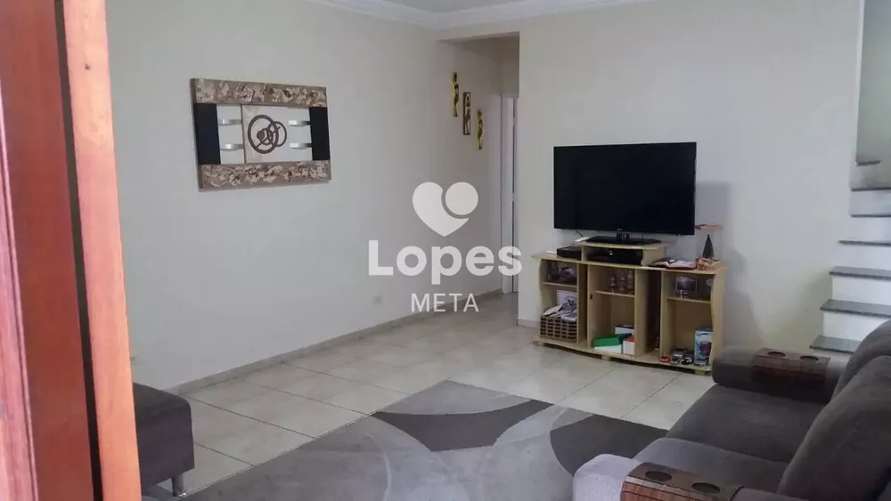 Casa, 3 quartos, 130 m² - Foto 2