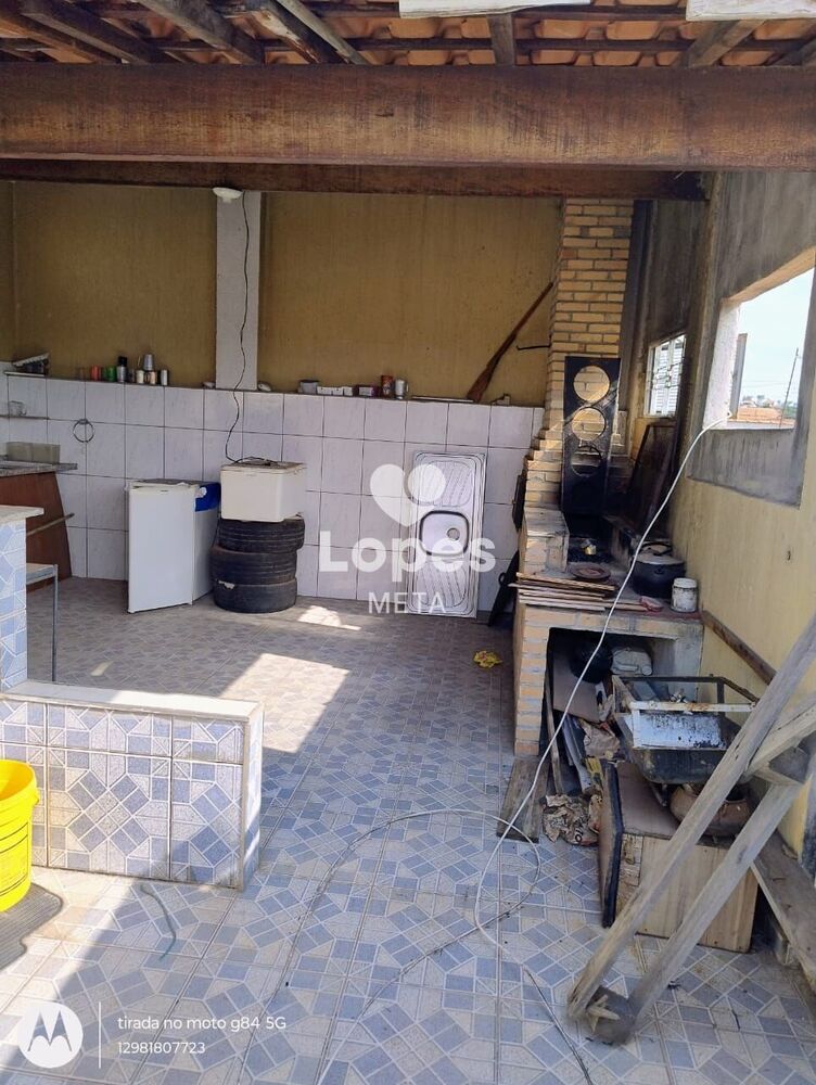 Casa à venda com 2 quartos, 80m² - Foto 8