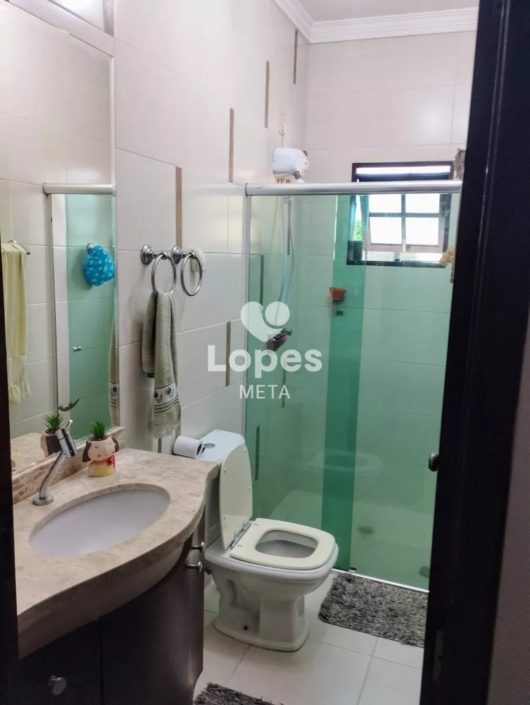 Sobrado, 3 quartos, 196 m² - Foto 2