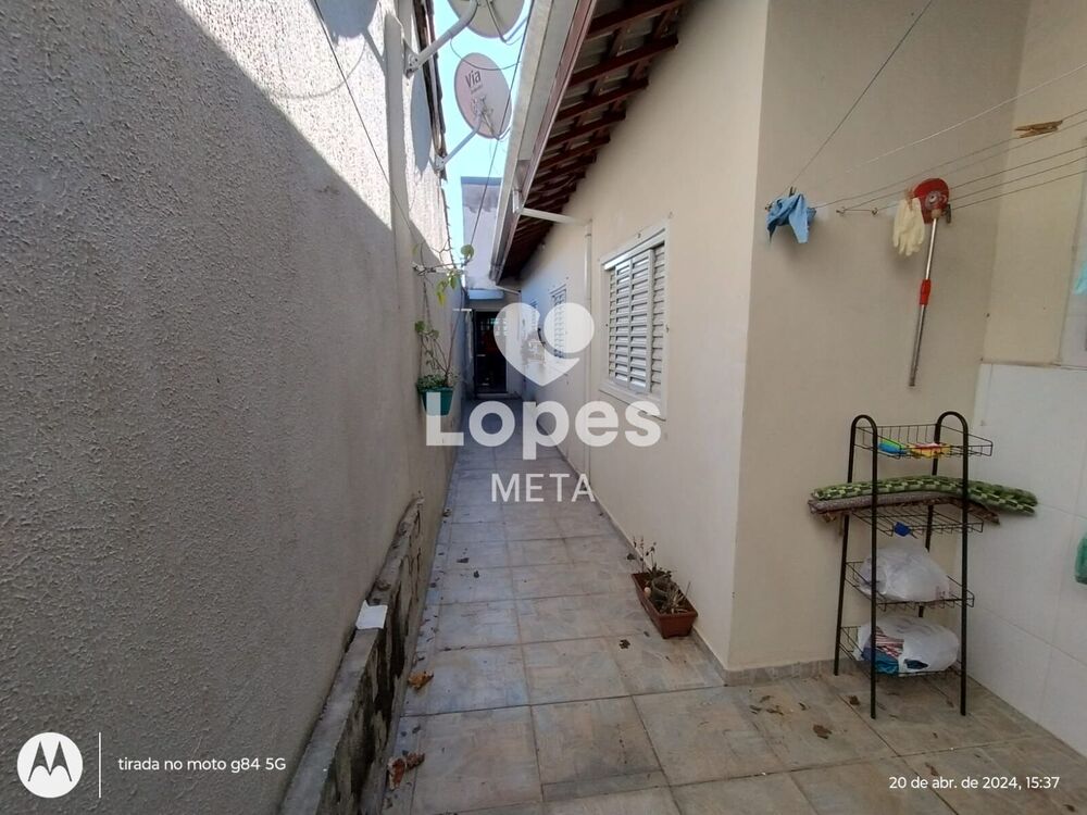 Casa à venda com 3 quartos, 150m² - Foto 7