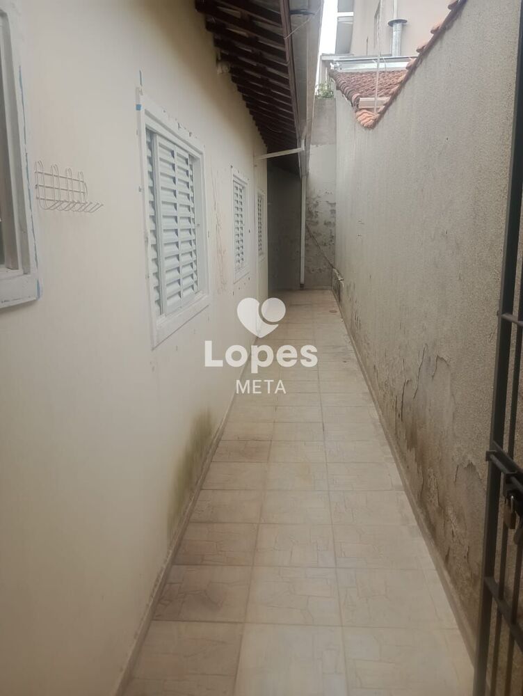 Casa à venda com 3 quartos, 150m² - Foto 8