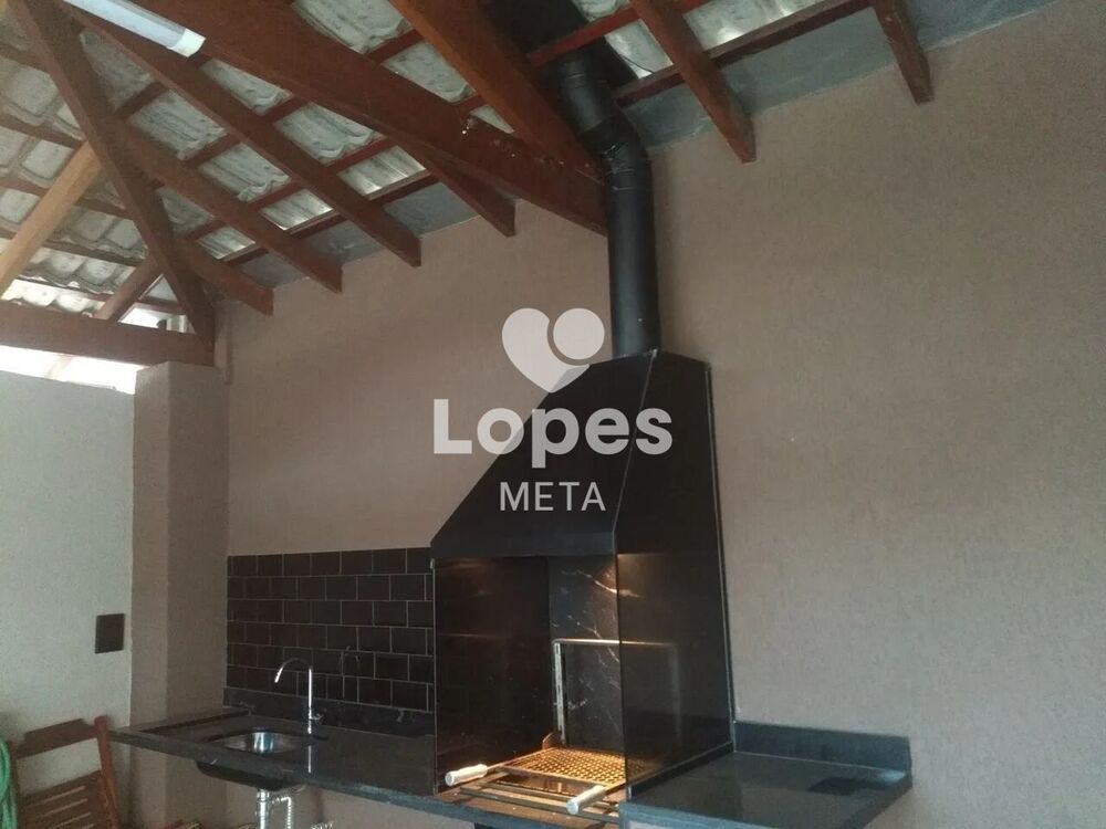 Casa, 3 quartos, 200 m² - Foto 1