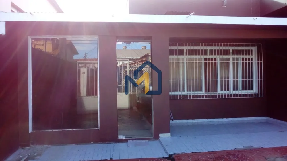 Casa, 6 quartos, 140 m² - Foto 1