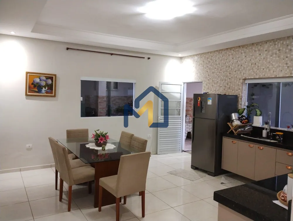 Casa, 3 quartos, 200 m² - Foto 10