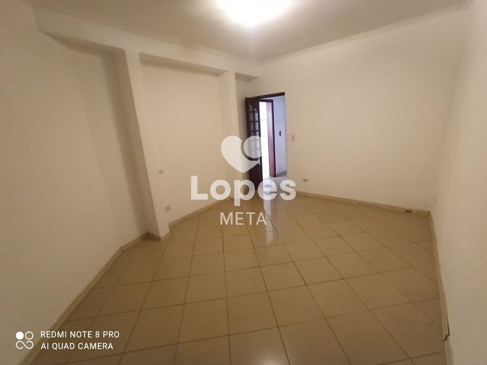 Casa à venda com 4 quartos, 322m² - Foto 3