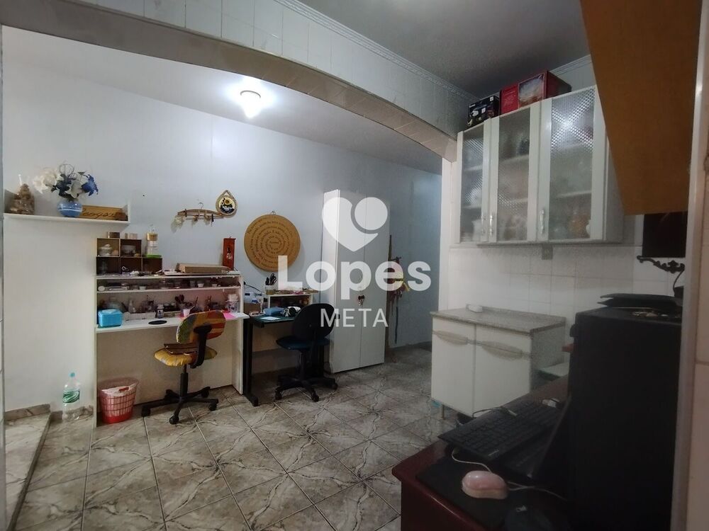 Casa, 4 quartos, 329 m² - Foto 7