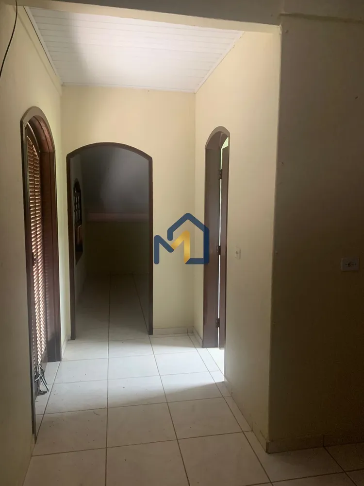 Chácara, 3 quartos, 1283 m² - Foto 2