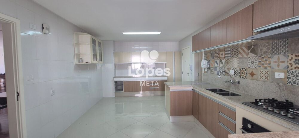 Apartamento, 3 quartos, 166 m² - Foto 1