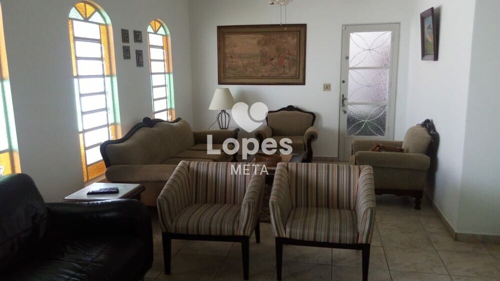 Sobrado à venda com 4 quartos, 180m² - Foto 5