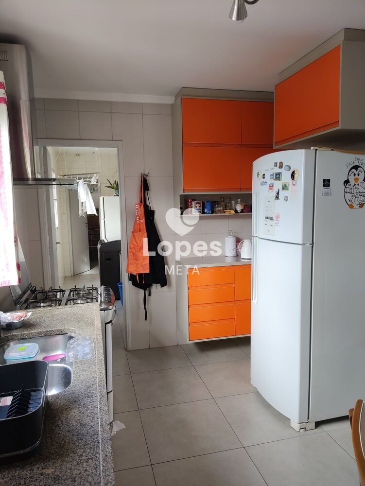 Apartamento, 3 quartos, 140 m² - Foto 1