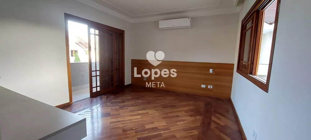 Casa, 5 quartos, 360 m² - Foto 1