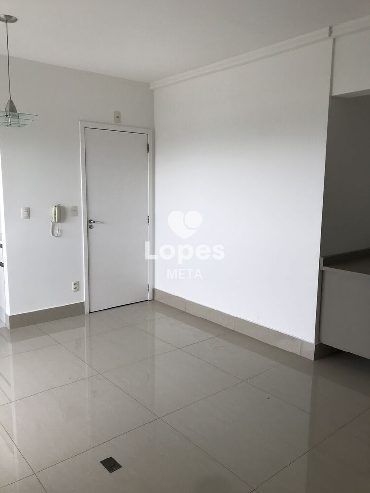 Apartamento à venda com 2 quartos, 72m² - Foto 2