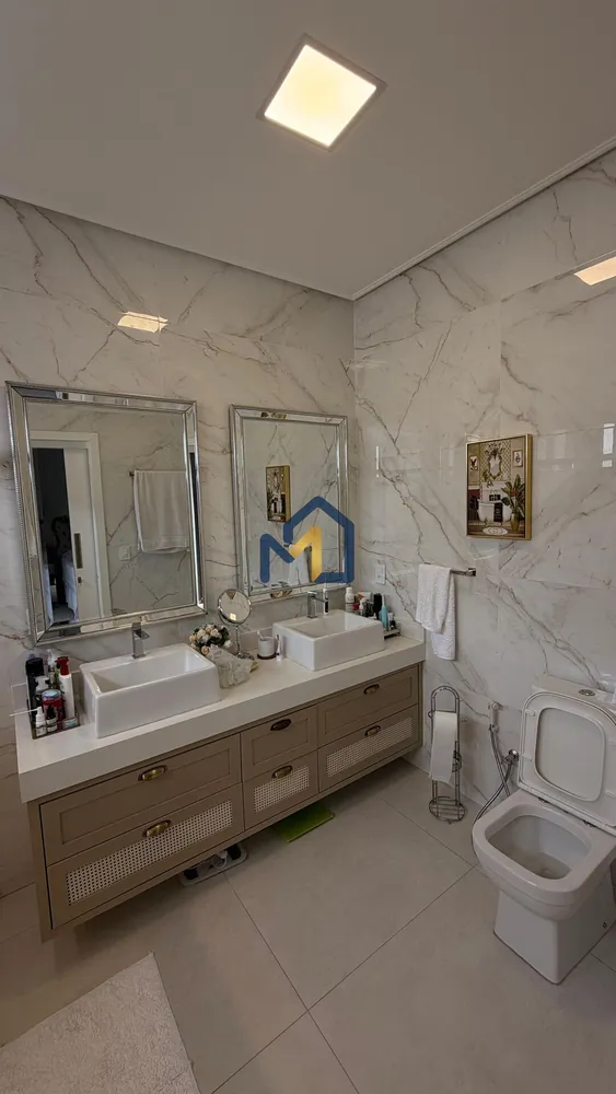 Casa, 3 quartos, 283 m² - Foto 1