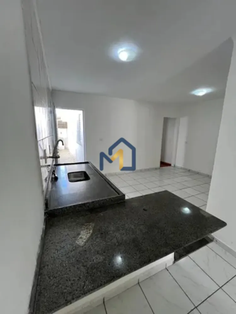 Casa, 3 quartos, 81 m² - Foto 2