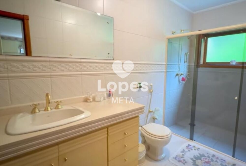 Casa à venda com 4 quartos, 380m² - Foto 7