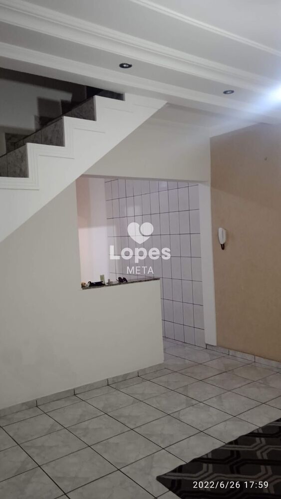 Casa, 3 quartos, 126 m² - Foto 1