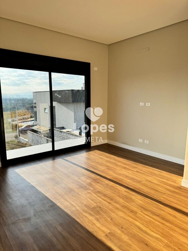 Casa à venda com 4 quartos, 230m² - Foto 12