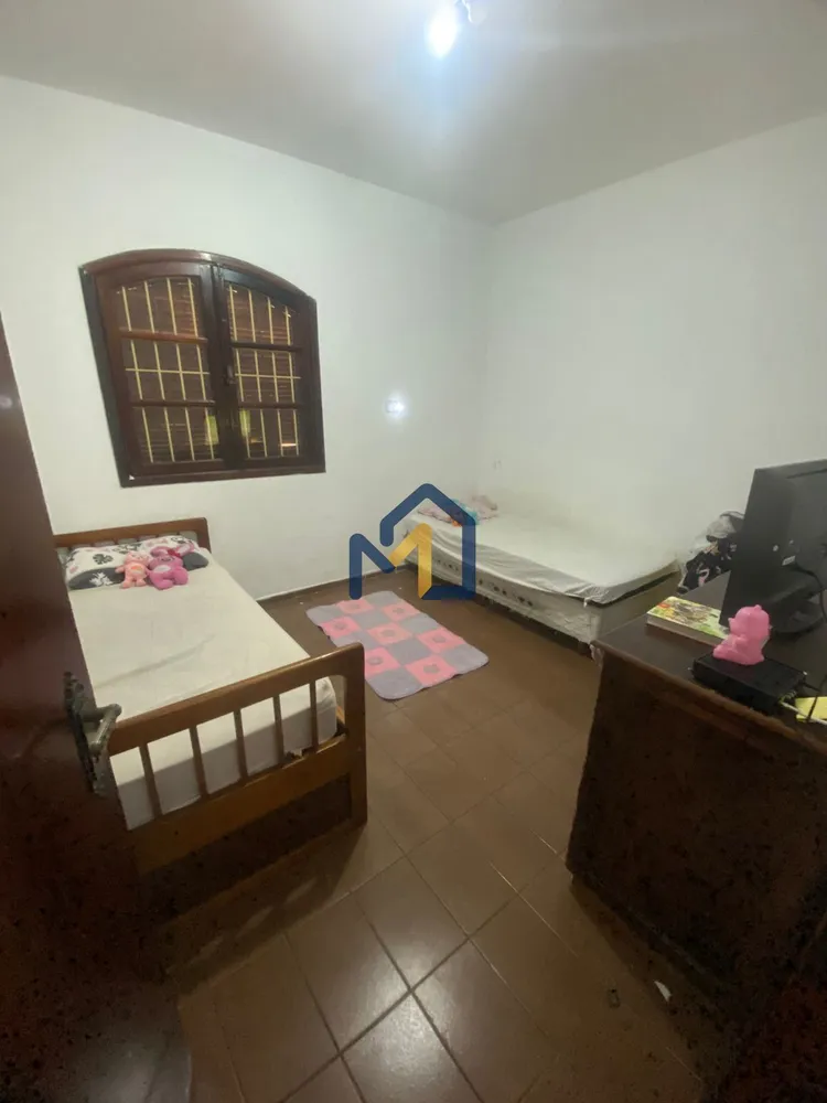 Casa, 5 quartos, 184 m² - Foto 3