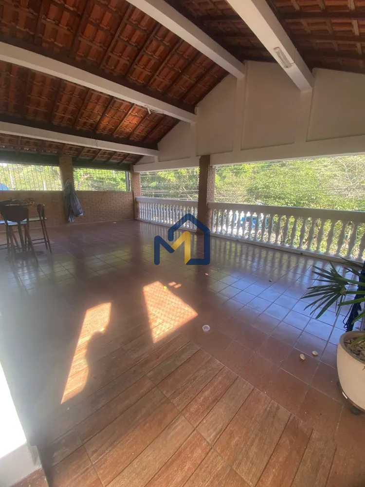Casa, 5 quartos, 184 m² - Foto 2