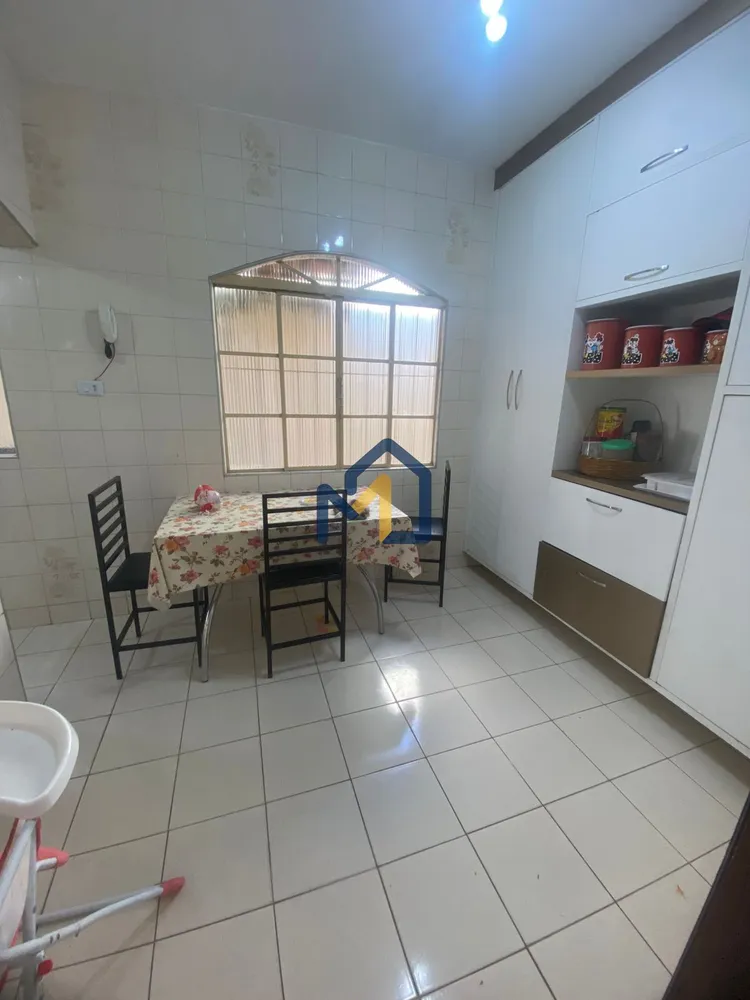 Casa, 5 quartos, 184 m² - Foto 4