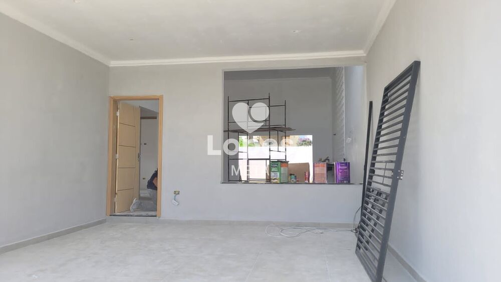 Casa de Condomínio à venda com 3 quartos, 144m² - Foto 2