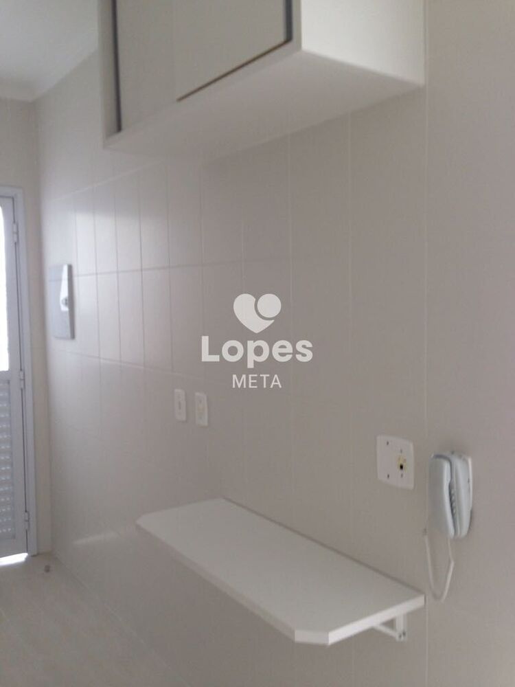 Apartamento para alugar com 2 quartos, 71m² - Foto 6