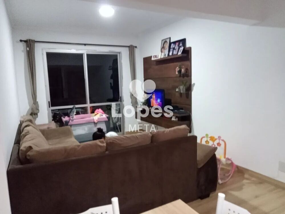 Apartamento à venda com 3 quartos, 92m² - Foto 2