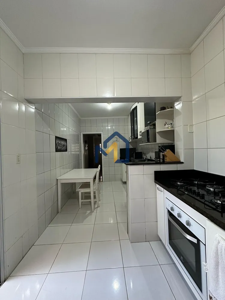 Casa, 3 quartos, 250 m² - Foto 22