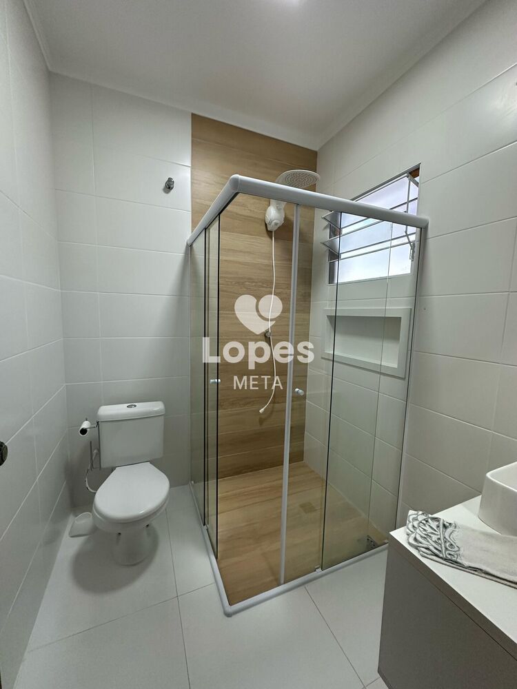 Casa, 3 quartos, 250 m² - Foto 11