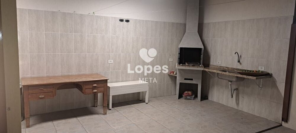 Casa, 3 quartos, 250 m² - Foto 2