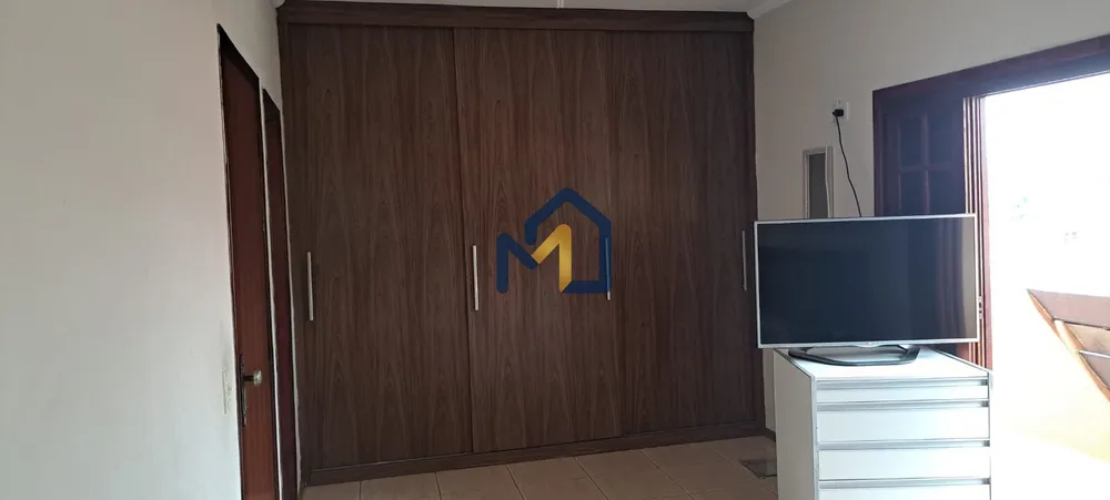 Casa, 3 quartos, 250 m² - Foto 23