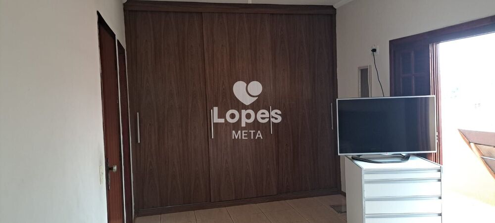 Casa, 3 quartos, 250 m² - Foto 8