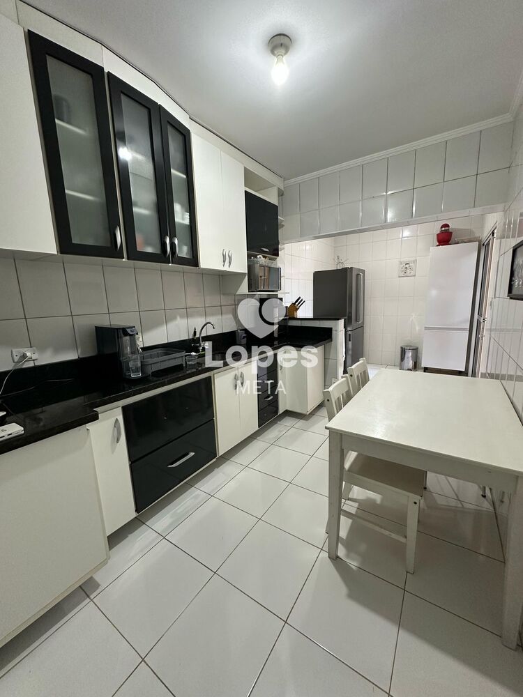 Casa, 3 quartos, 250 m² - Foto 15