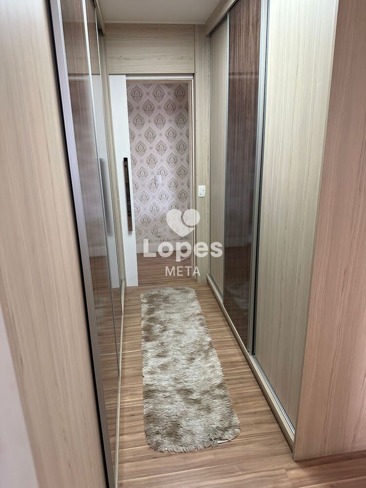 Apartamento à venda com 3 quartos, 182m² - Foto 2