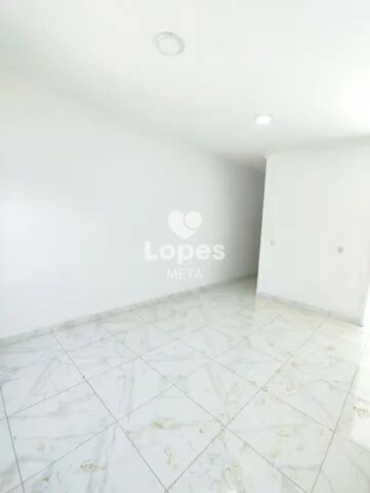 Casa à venda com 2 quartos, 67m² - Foto 5