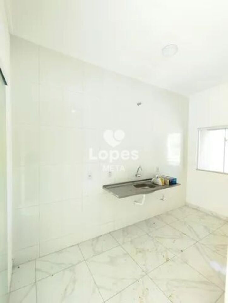 Casa à venda com 2 quartos, 67m² - Foto 4