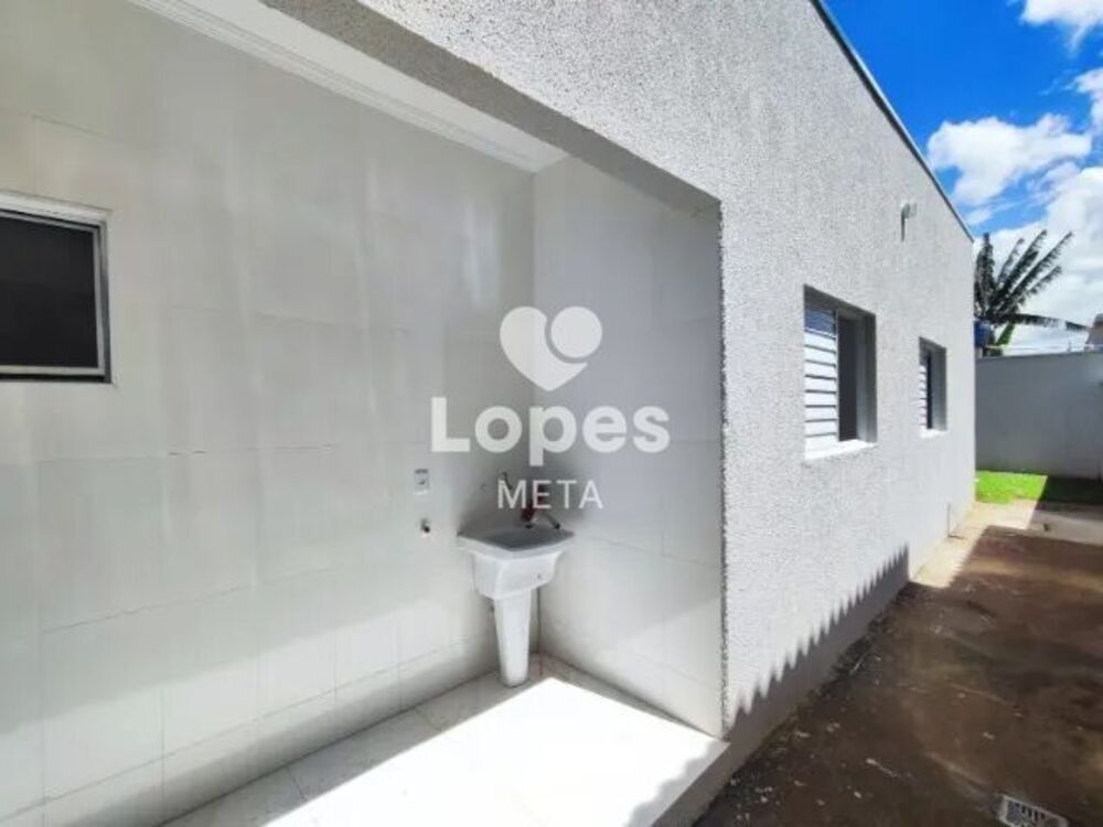 Casa à venda com 2 quartos, 67m² - Foto 11
