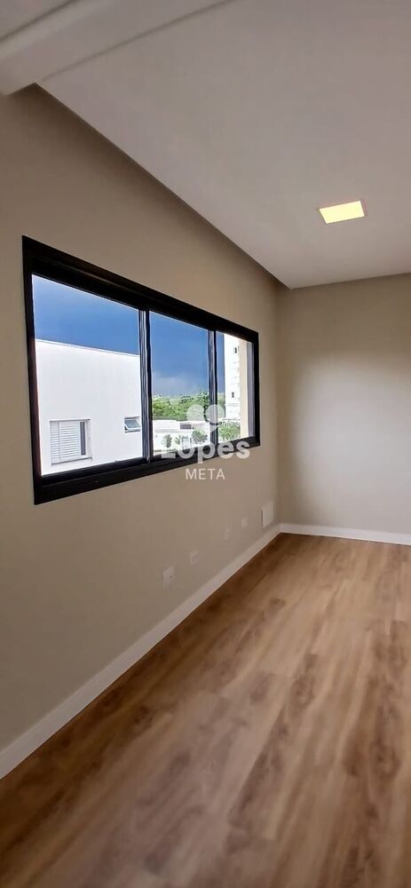 Casa, 3 quartos, 252 m² - Foto 25