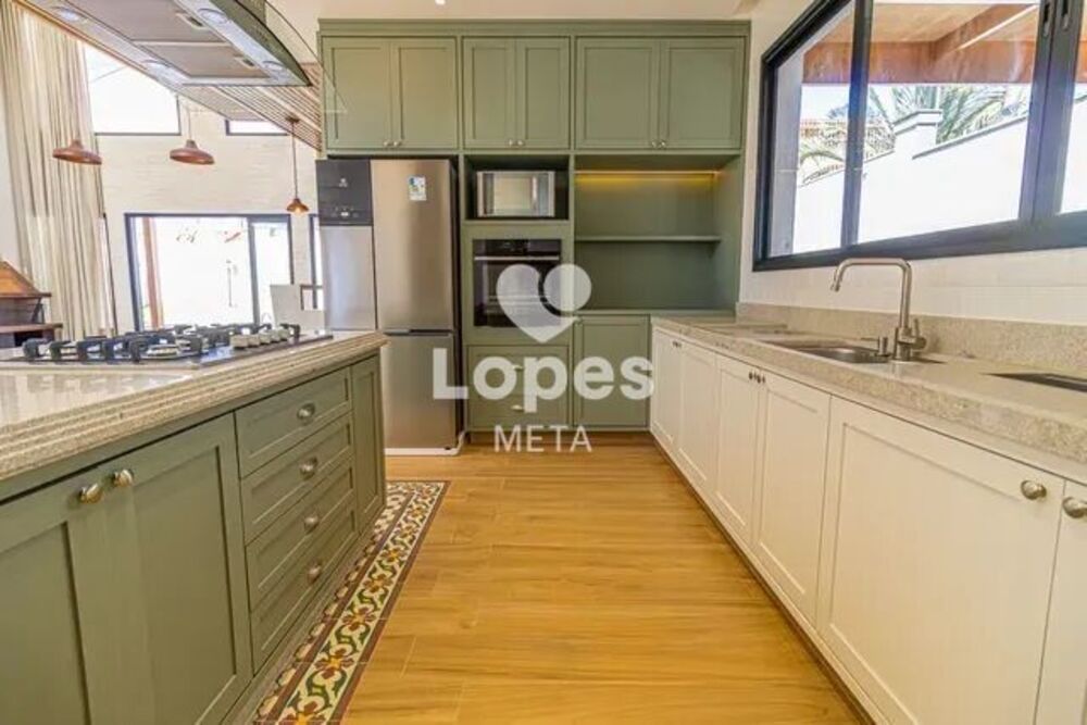 Casa, 4 quartos, 337 m² - Foto 1