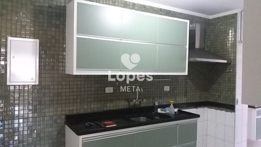 Apartamento à venda com 3 quartos, 105m² - Foto 2